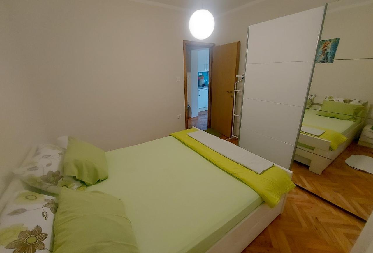 טיווט Apartments Iva מראה חיצוני תמונה