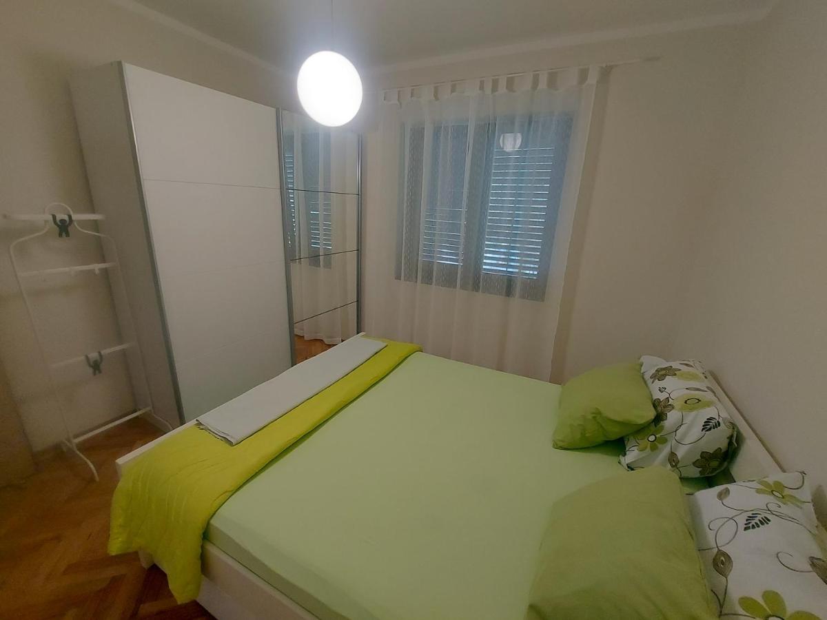 טיווט Apartments Iva מראה חיצוני תמונה