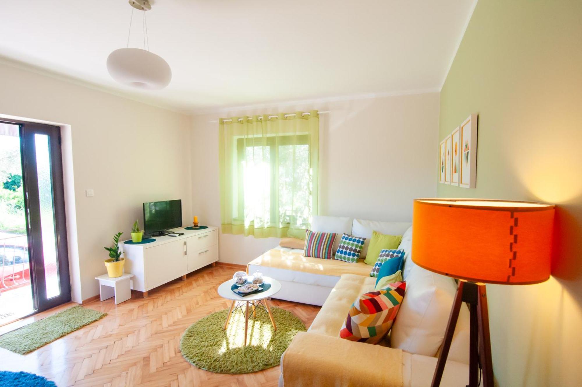 טיווט Apartments Iva מראה חיצוני תמונה