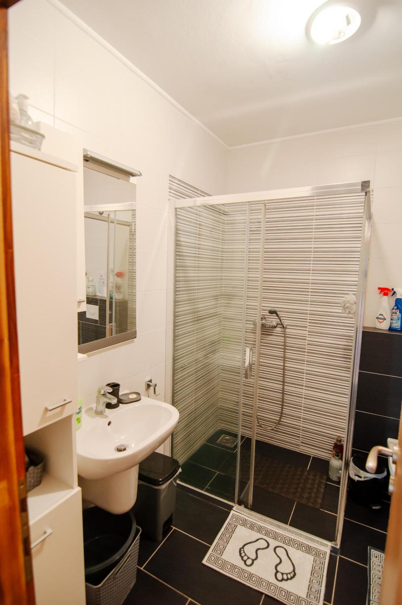 טיווט Apartments Iva מראה חיצוני תמונה