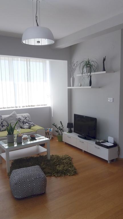טיווט Apartments Iva מראה חיצוני תמונה